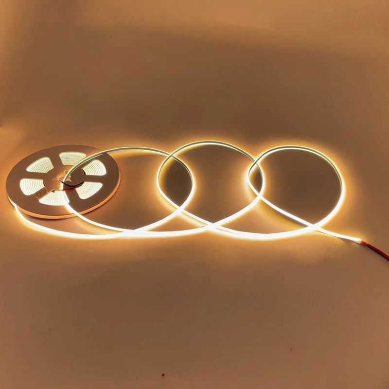 Super estrecho de 3 mm de ancho COB luces de banda LED 400Leds/m Disminuible 5m de duración más larga