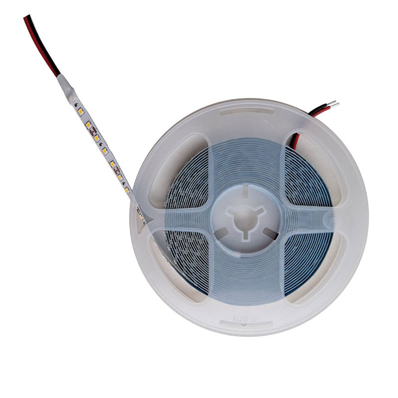 PCB blanco no impermeable 2835 LED de banda 120LED de emisión de color 3000K/4000K/6000K 5m/rollo 120° Ángulo del haz