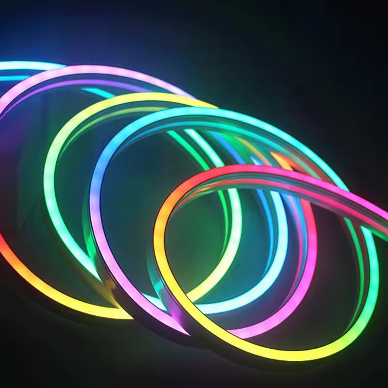 Diseño DIY Cambiando el color RGBIC 24V Silicone Tube Neon LED Strip Light Neon Rope para sala de juegos en Europa