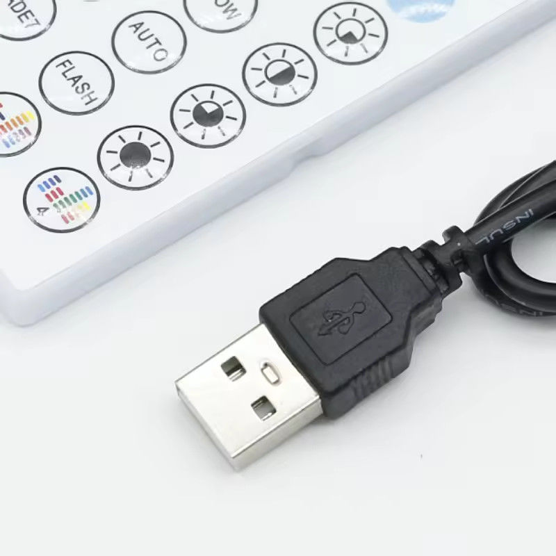 Smart LED 5V 44ekys RGB LED Strip controlador wifi tuya APP USB Bluetooth oscurecedor de luz de la línea de control para LED Strip