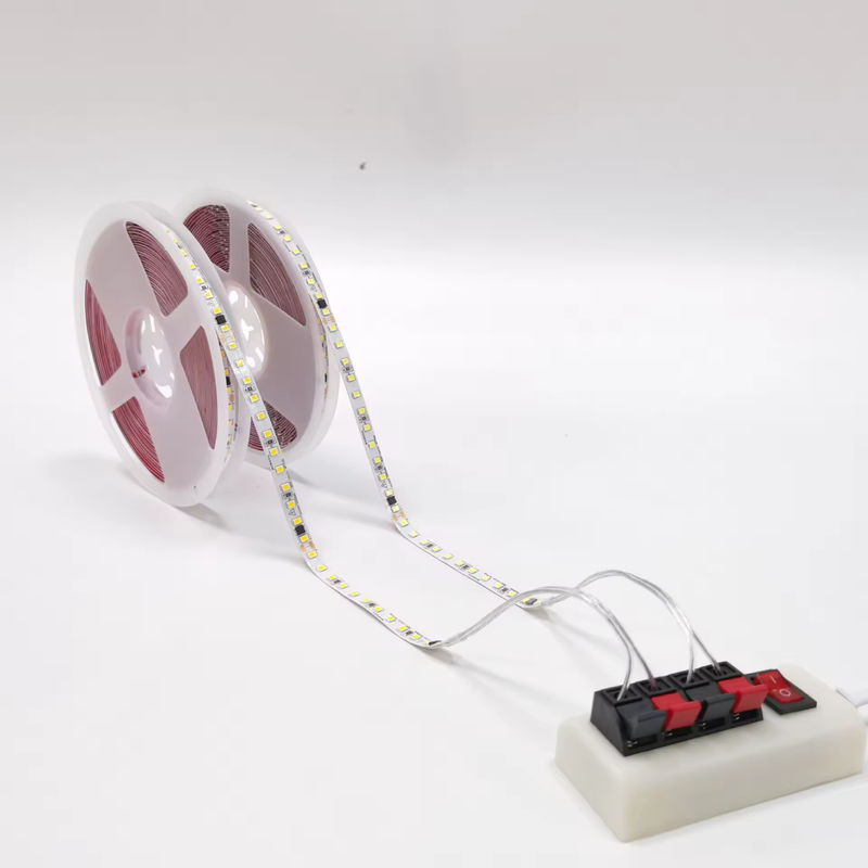 IP20 LED SMD 2835 120LEDS 110V Flexible LED Strip ¿Puedes cortar las luces de la franja de Led Hot Sell en América del Sur