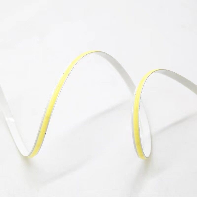 90lm/W COB LED Strip DC24V CRI90 312LEDs/m con pegamento de represa estable y 60000 horas de vida útil