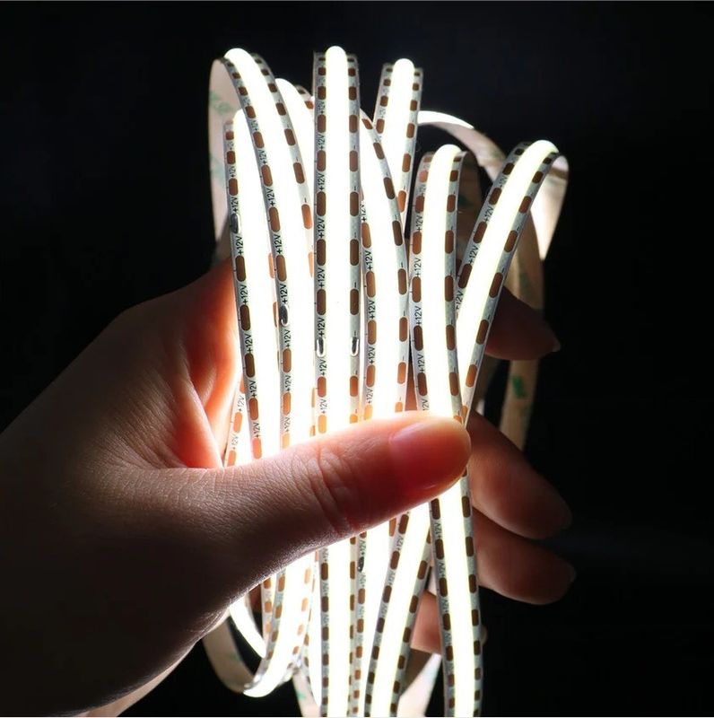 12V/24V Voltado de entrada Banda LED flexible 3 Ra90 320led/m Blanco cálido Alta densidad