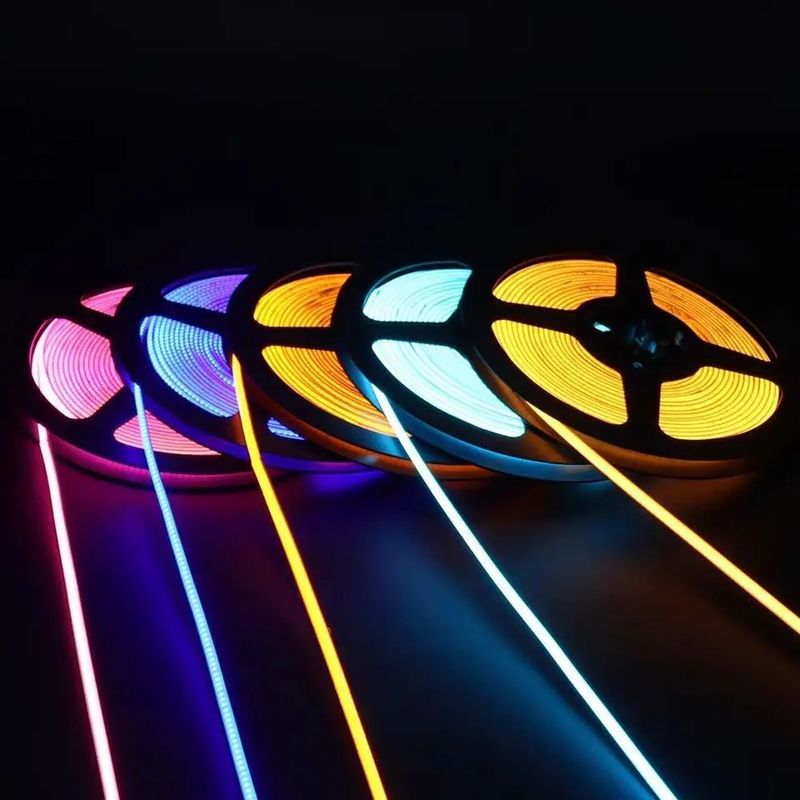 Luz de banda flexible RGB 756leds COB DC 12V LED con eficiencia luminosa de 100lm/w