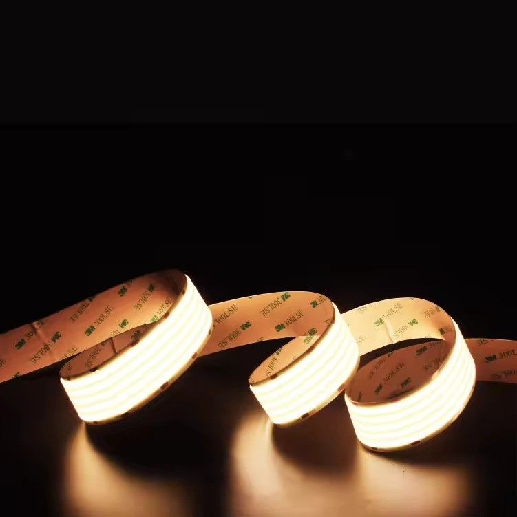 Super Wide 1600LEDs Ultra Wide COB LED Strip 80 Índice de representación de color IP20 Calificado 30000 horas de trabajo para el proyecto