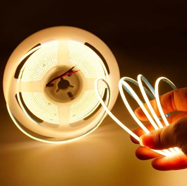 DC 12V 24V 5V Ultra estrecho 3mm sin puntos COB luz de banda LED para iluminación flexible